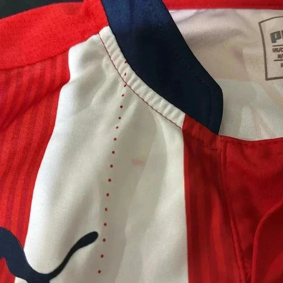 Chivas Guadalajara Jersey by PUMA - Picture 12 of 13